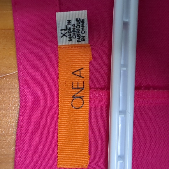 ONE A* 'ruchable' sleeve round neck tunic top blouse batwing style sleeve - Picture 8 of 10